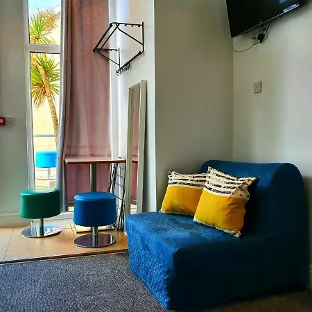 Reef Island Apartment *