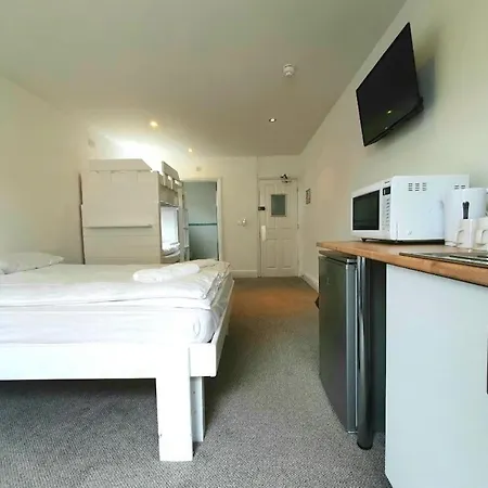 Reef Island Newquay (Cornwall)